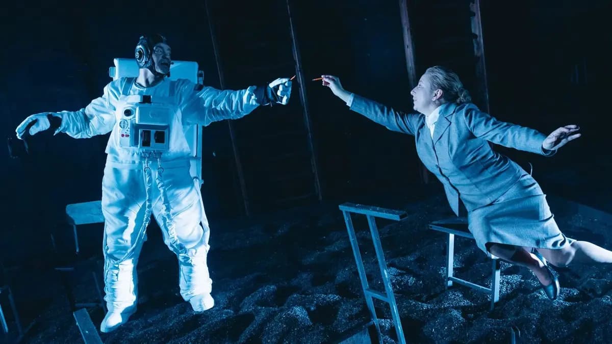 Космос (Театр драмы им. Шукшина)