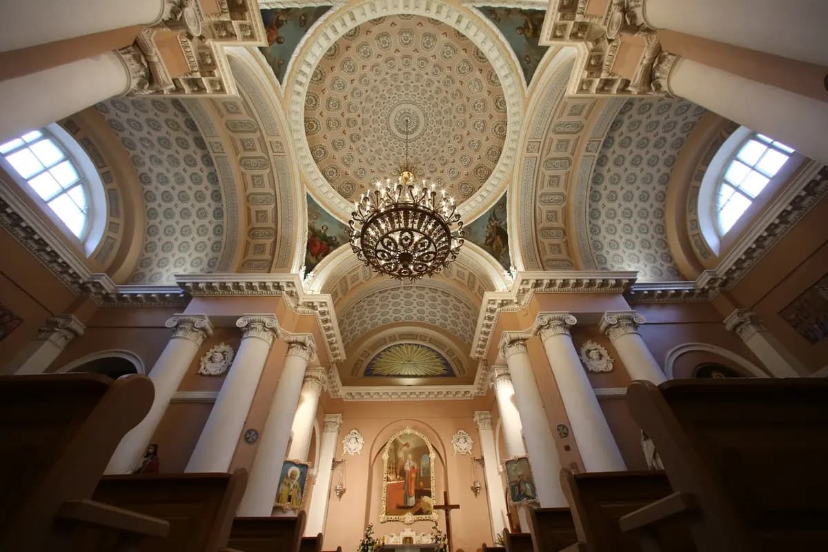 Блестящее барокко (Храм Святого Станислава)