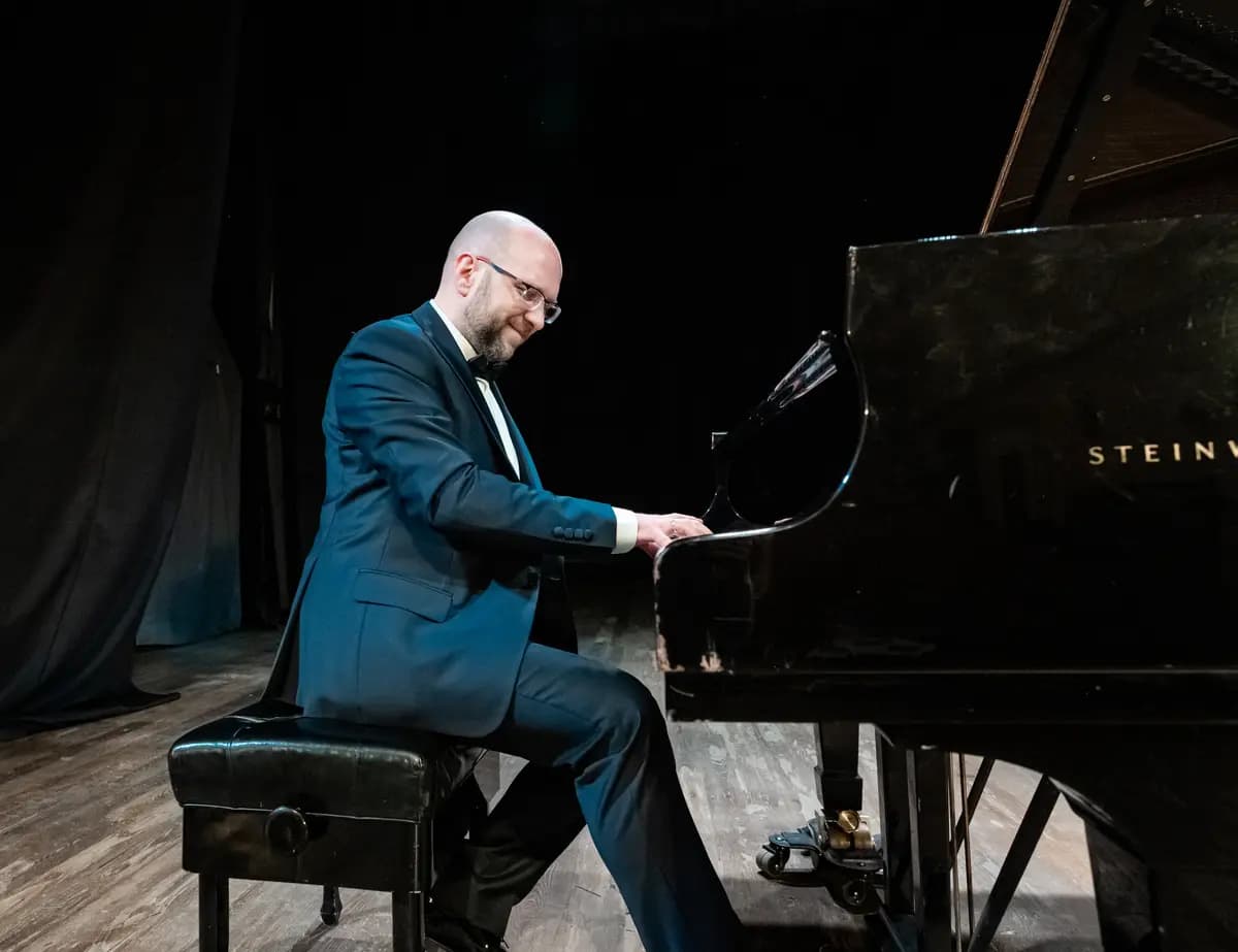 Французский вечер при свечах (Зал камерной и органной музыки «Родина»)