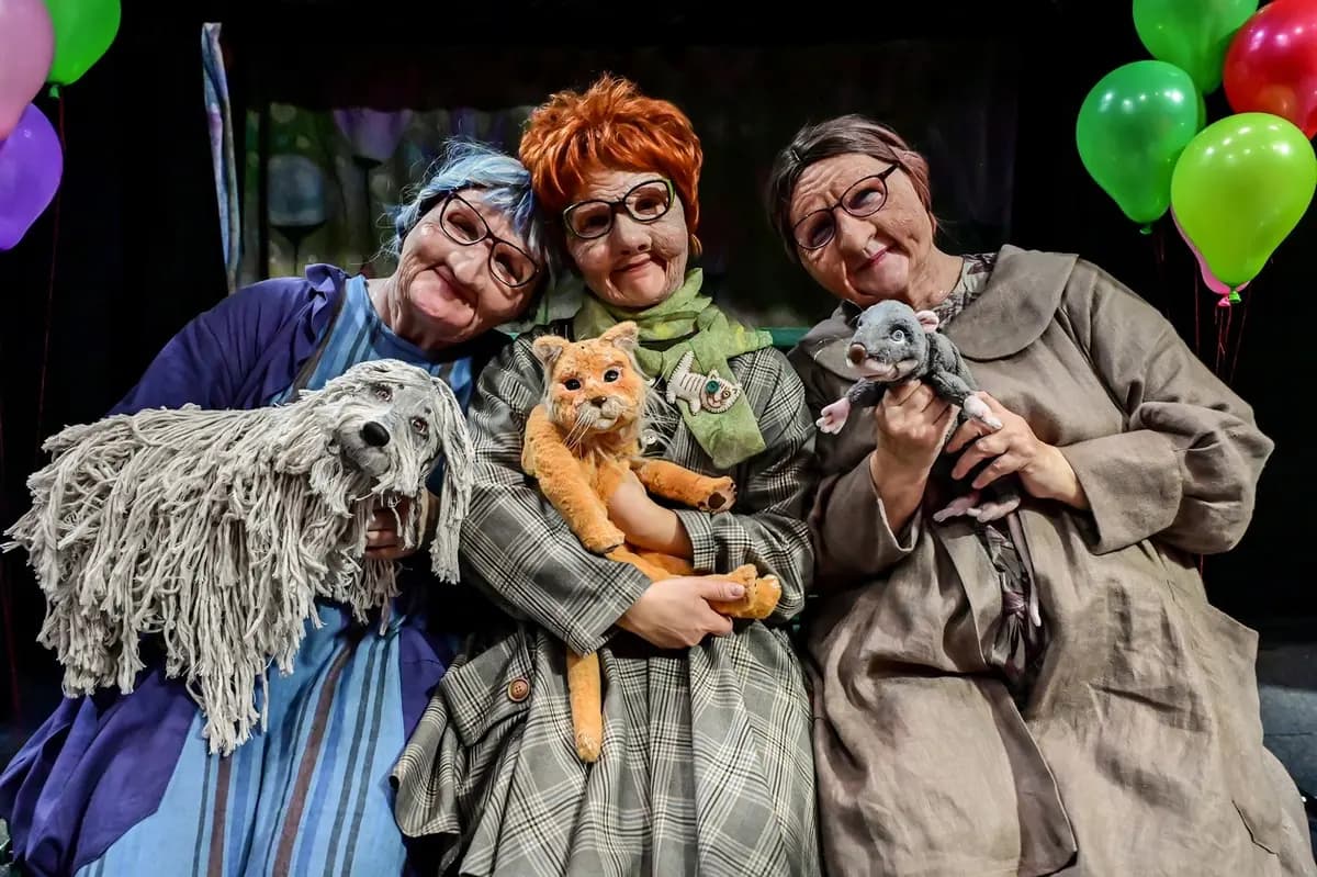 Сказки кота Мурлыки (Театр кукол)