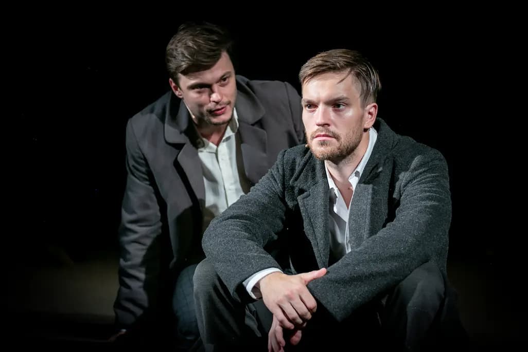 Бесы (Театр им. Ленсовета)