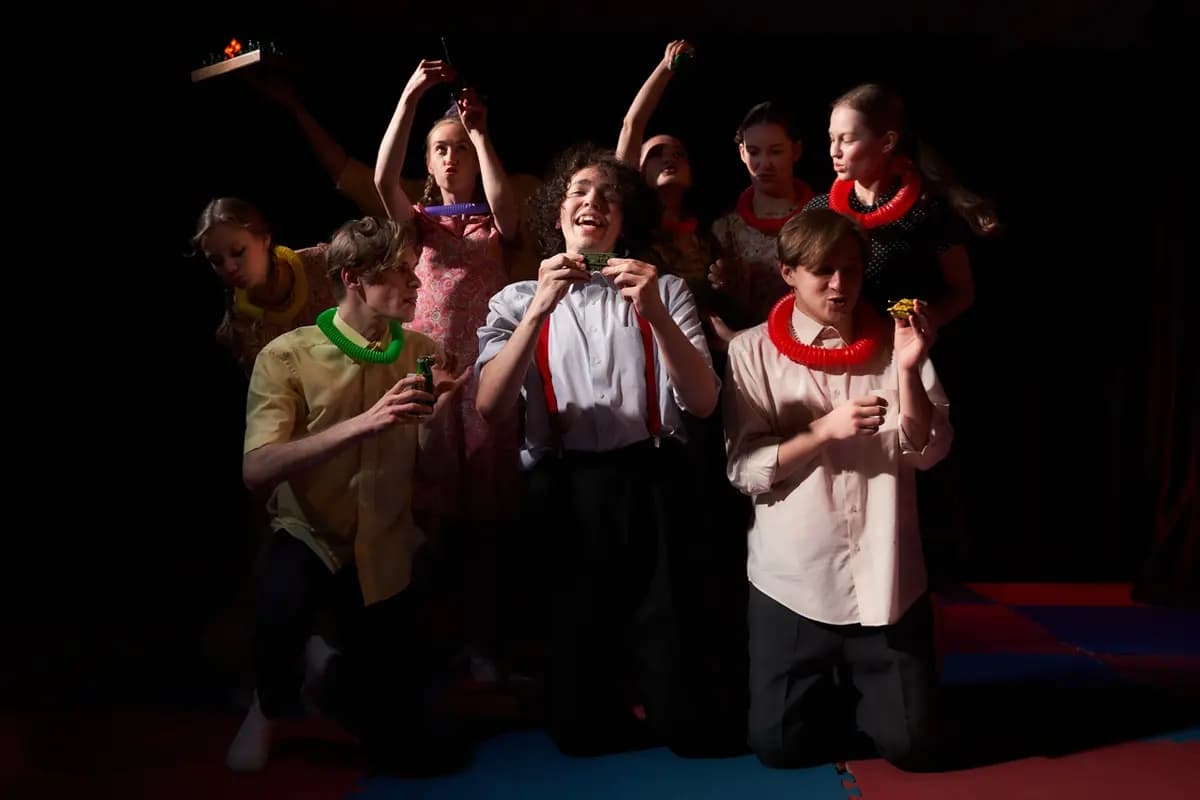 Не успели. Ценить. Искать. Растить. Качать (Театр на Булаке)