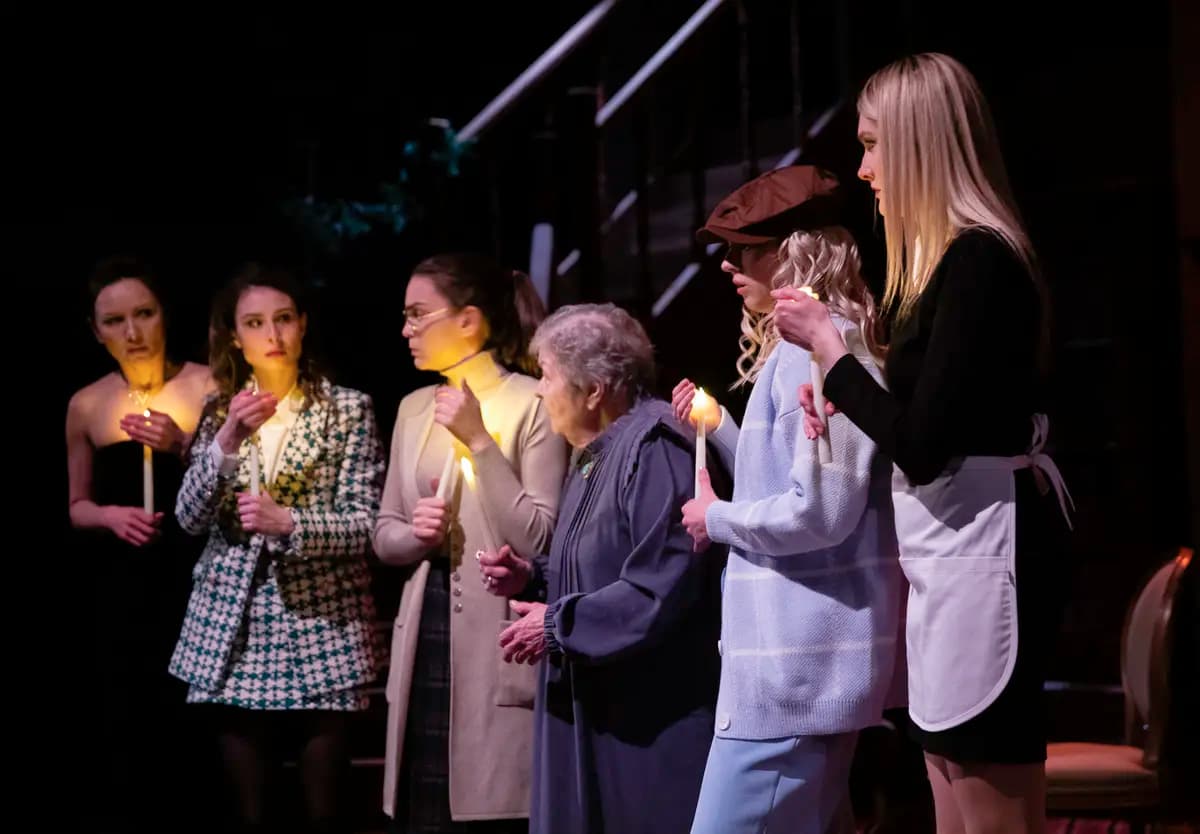 Восемь женщин (Театр на Малой Ордынке)