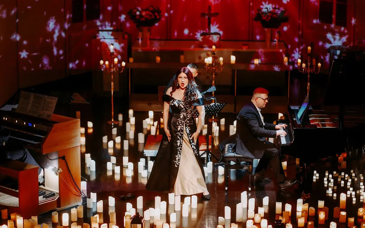 Орган при свечах (Петрикирхе)