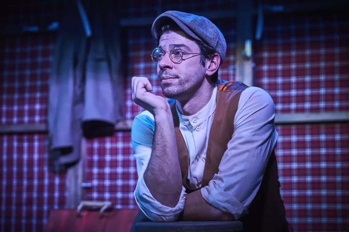 Трое в лодке, не считая собаки (Красный факел)