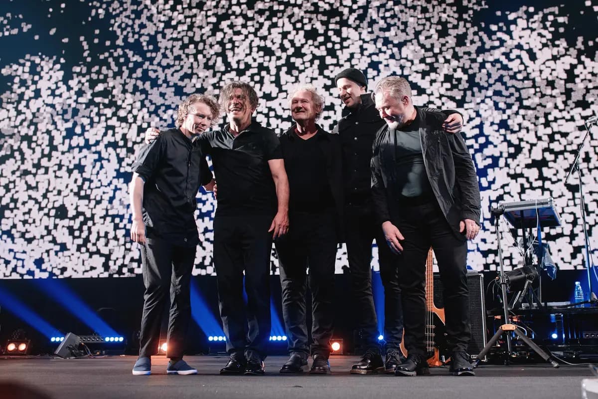 Кино (Большая спортивная арена «Лужники»)