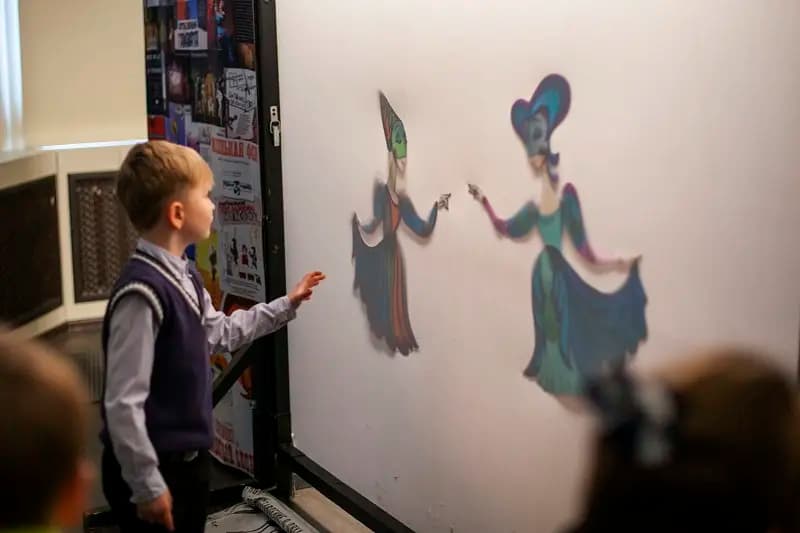 Где живут тени (Детский театр теней)