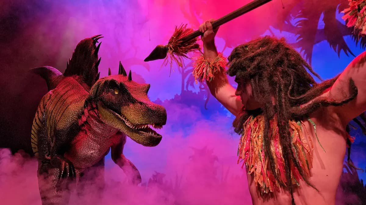 Сафари с динозаврами (Театр иллюзии)