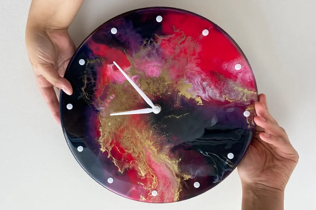 Часы. Галактика (Культурный центр «Урал»)