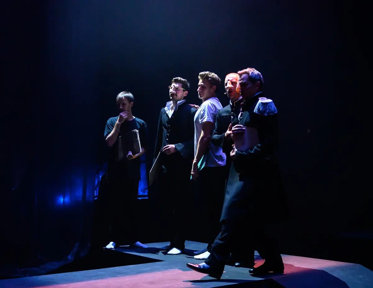 Петербургские повести (Молодёжный театр)