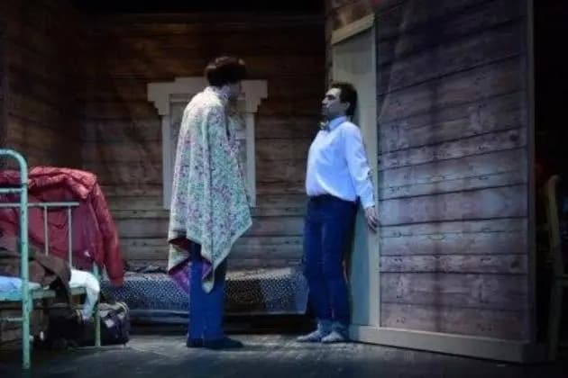 Семейный портрет с посторонним (Татарский драматический театр им. Файзи)