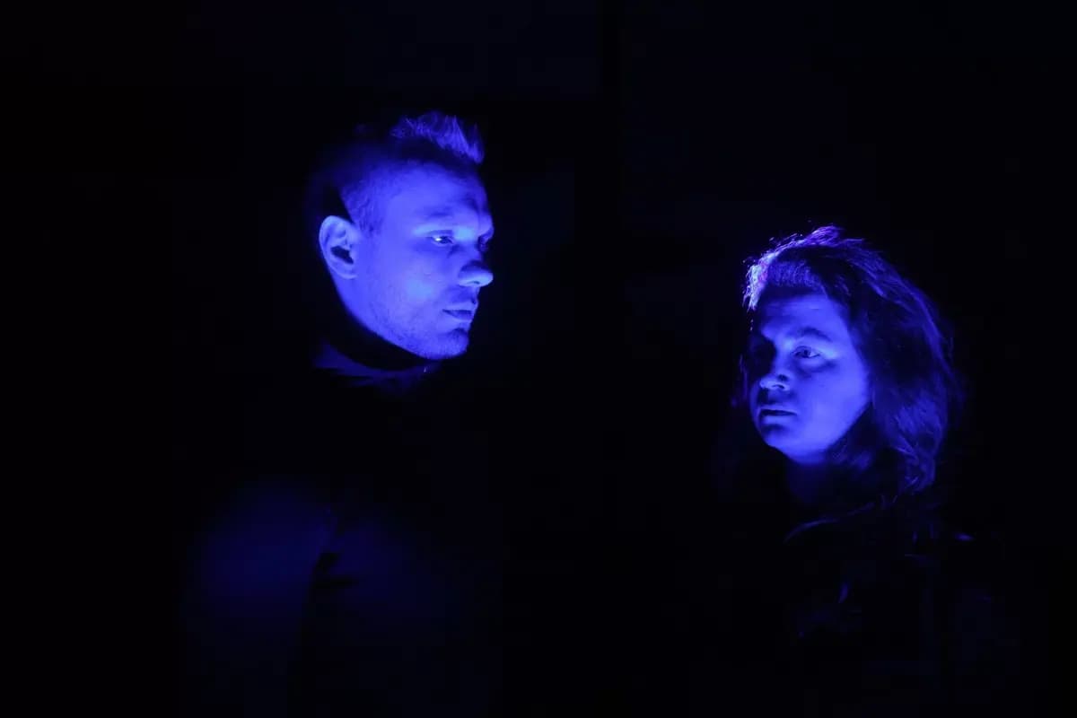 За синей границей (Особняк Демидова)