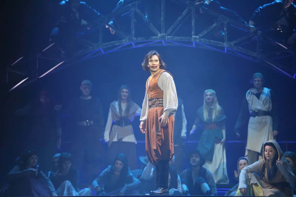 Человек, который смеётся (Театр музыкальной комедии)