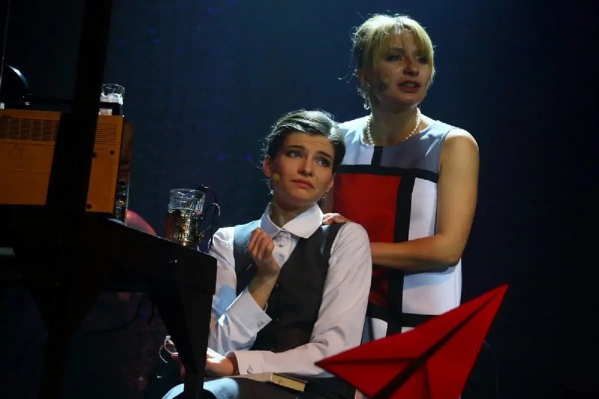 Оттепель (Театр музыкальной комедии)