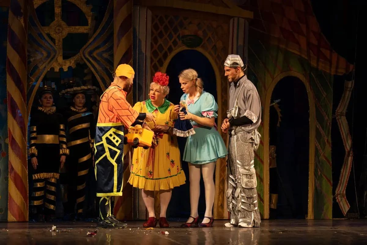 Сказка о потерянном времени (ДК им. Ленсовета)