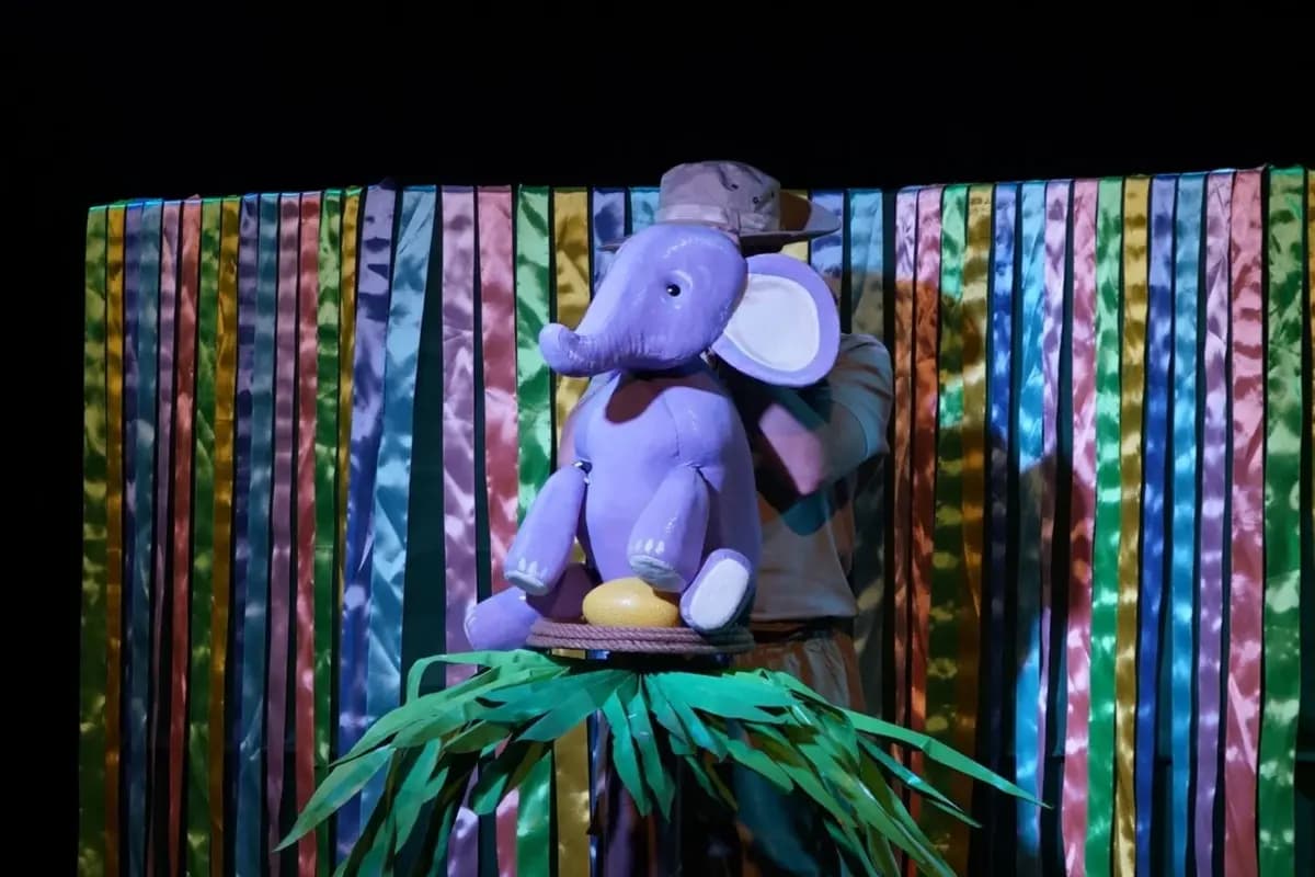 Слон в гнезде (13 трамвай)