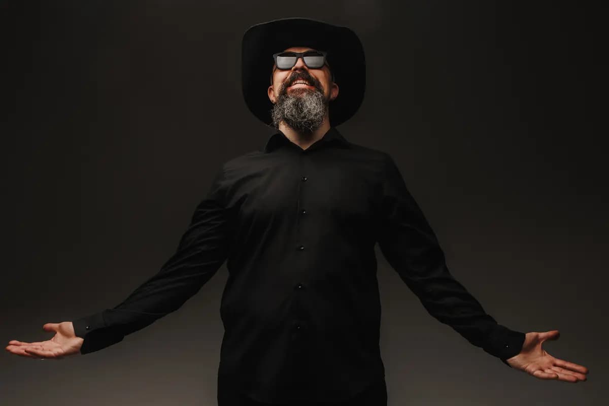 Izzotop. ZZ Top Tribute Show (Rhythm & Blues Cafe)