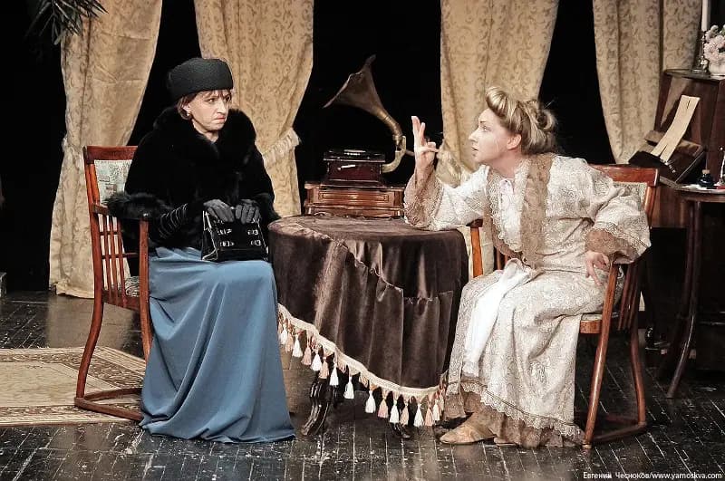 Мораль пани Дульской (У Никитских ворот)