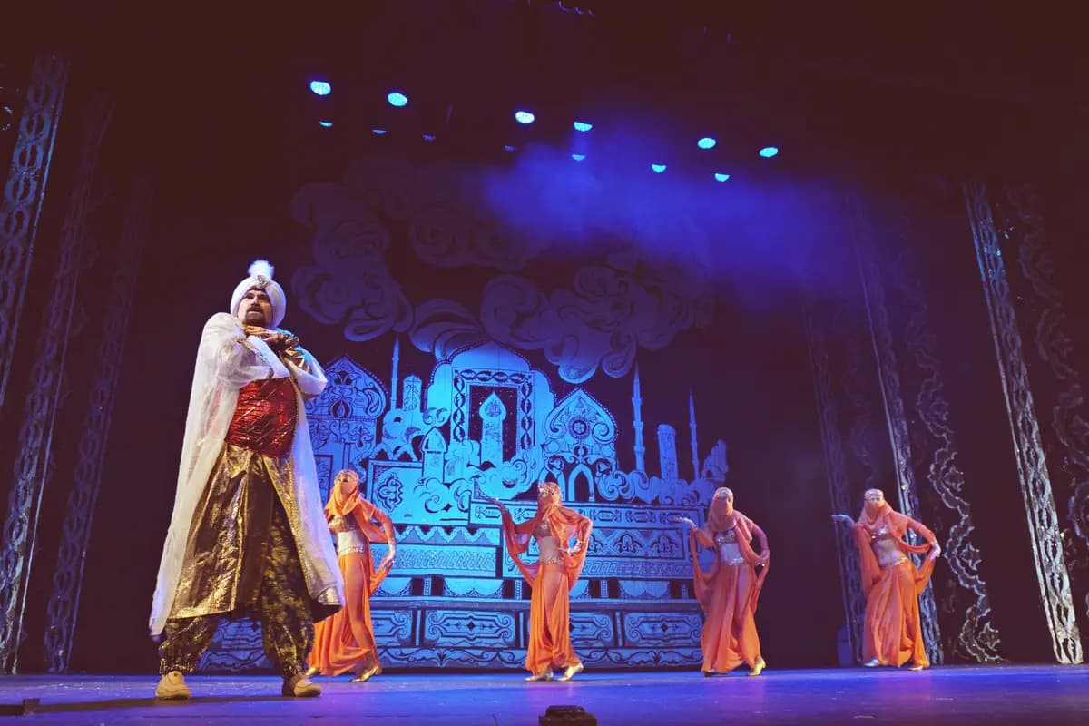 Волшебная лампа Аладдина (Театр драмы им. Горького)