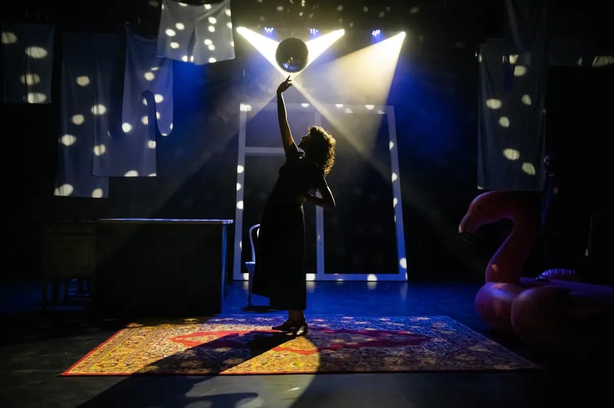 Дойти до Бандераса (Theatrum (Верхняя Пышма))