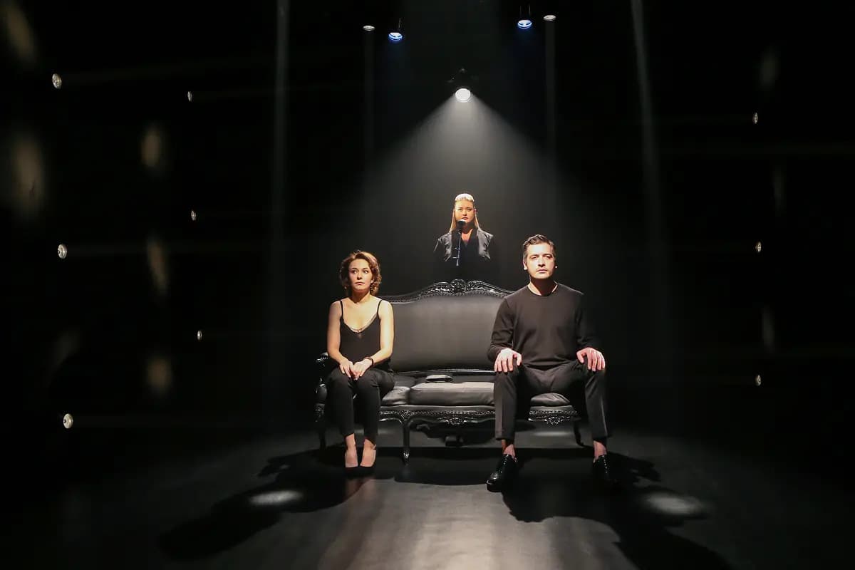 Человек из машины (Театр на Васильевском. Сцена «Стачка»)