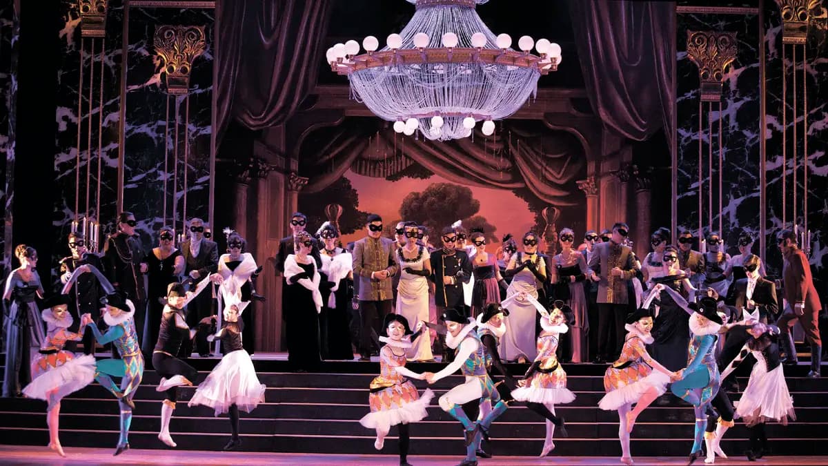 Бал-маскарад (Театр оперы и балета им. Цыдынжапова)