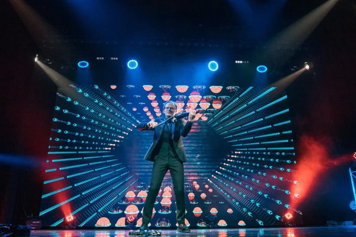 Аудиовизуальное шоу Киберпанк: Никита Дёмин (Планетарий № 1)