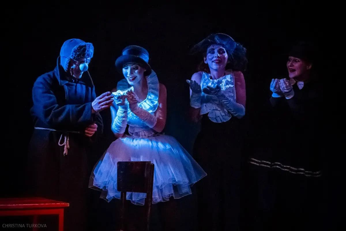 Всё просто (Мим-театр «За двумя зайцами»)