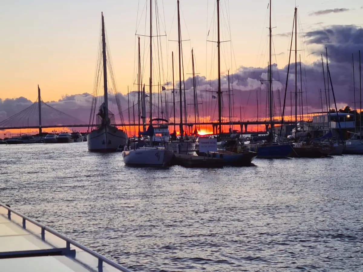 Вечерний круиз под звуки саксофона (Вечерний круиз Северные острова под звуки саксофона)