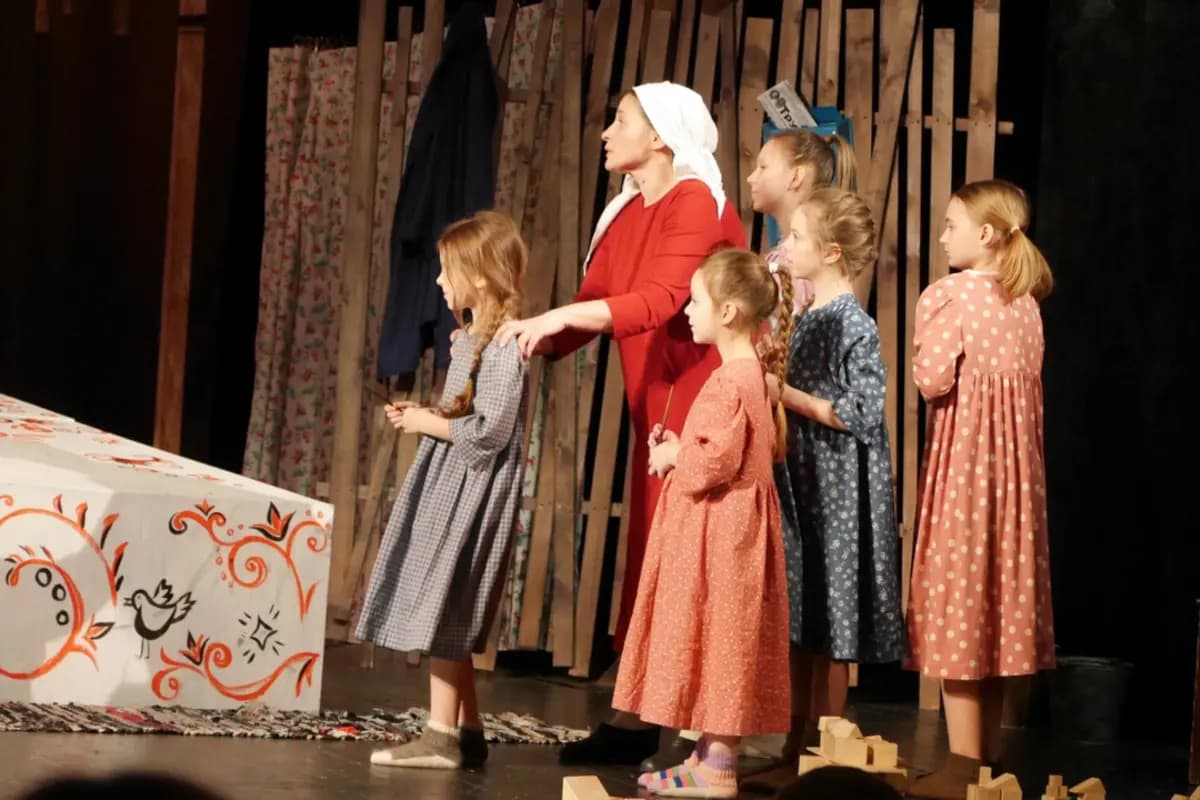 Печка на колесе (Детская школа искусств)