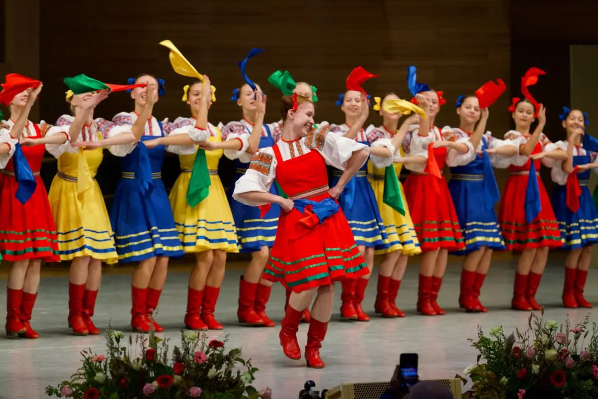 Ансамбль им. Локтева. Детство с нами навсегда (Дом музыки)