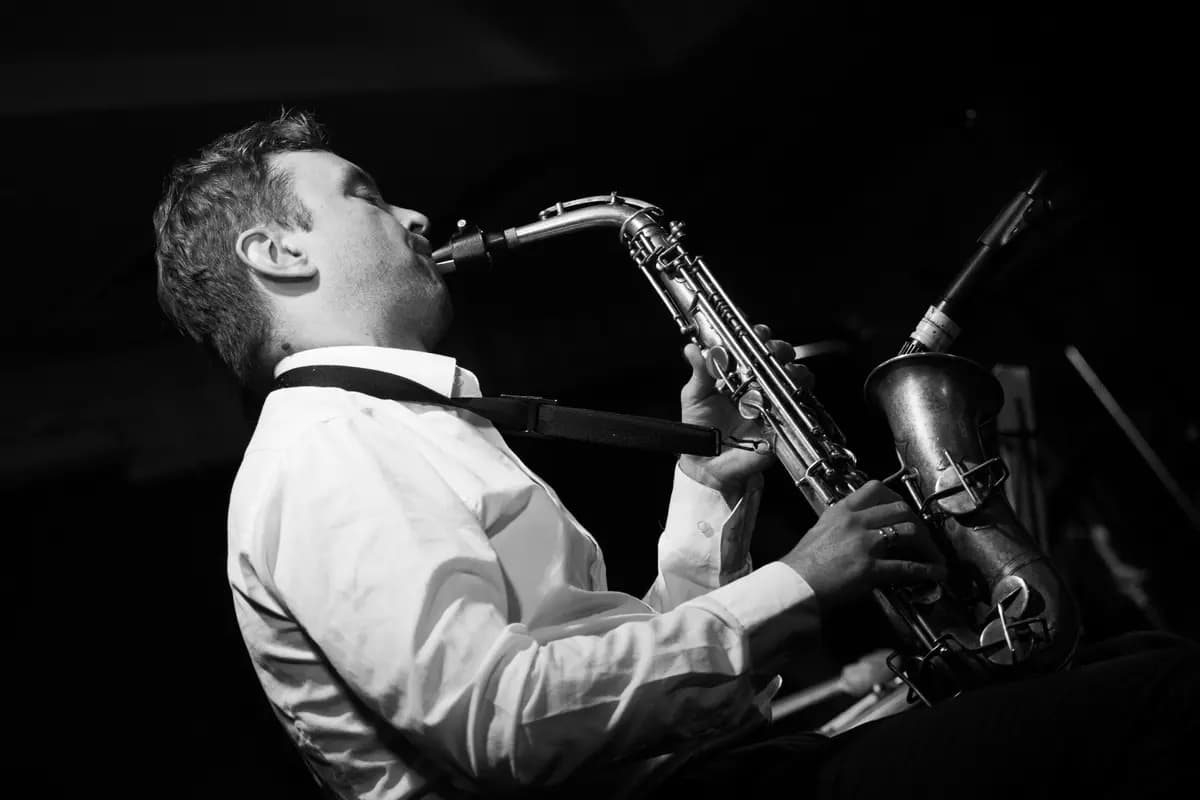 Классика в оттенках джаза. Орган и саксофон при свечах (Англиканская церковь Святого Андрея)