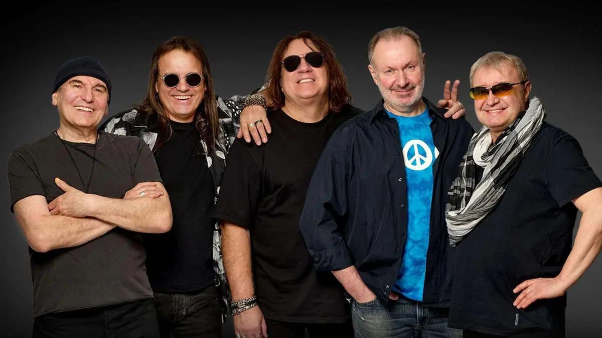 Цветы (Филармония им. Шнитке)