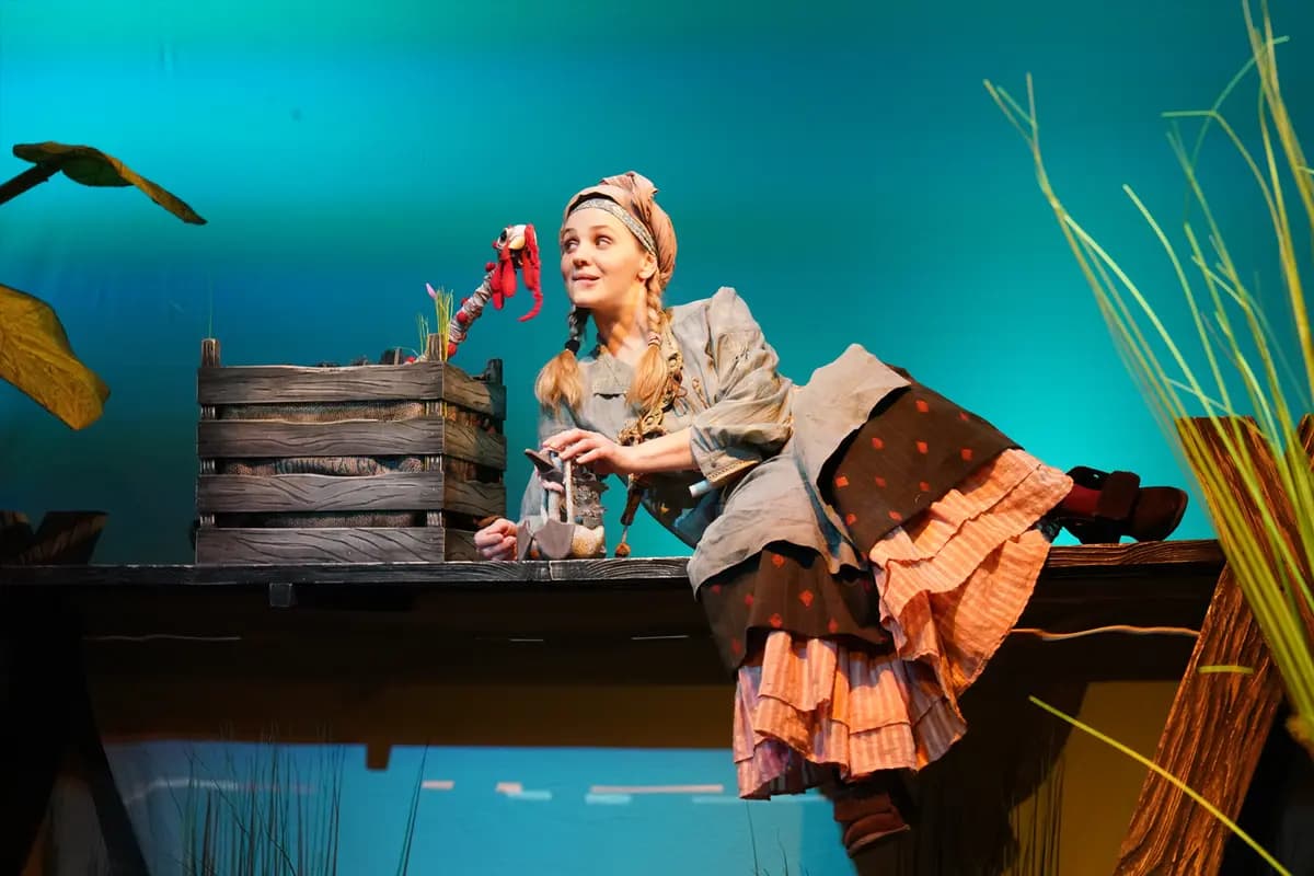 Гадкий утёнок (Театр кукол им. Образцова)