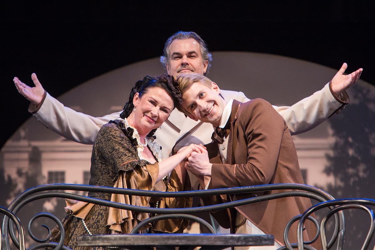 На всякого мудреца довольно простоты (Губернский театр)