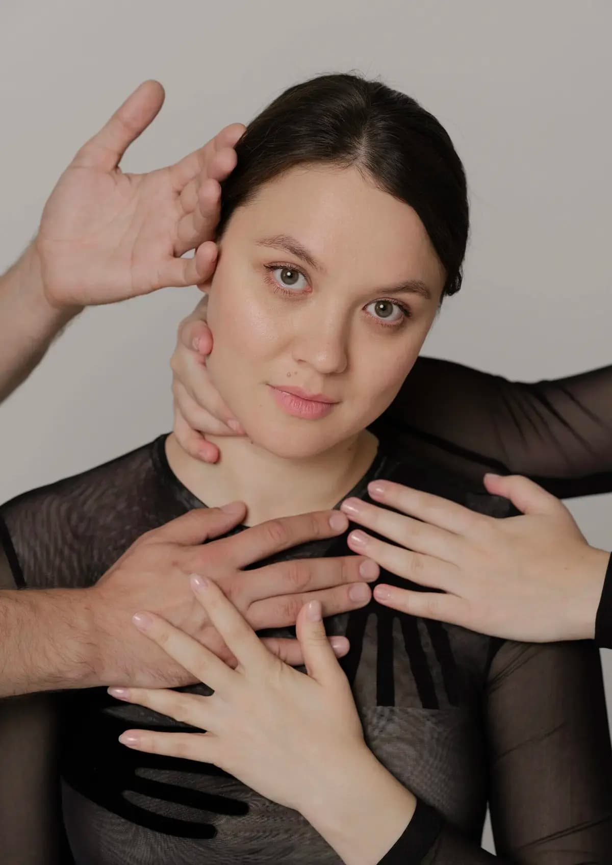 Скажи мне (Театр живого действия)