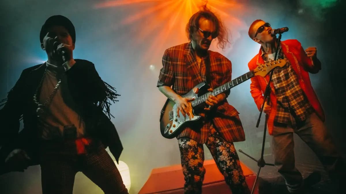 Петровы в гриппе и вокруг него (Центр современной драматургии)