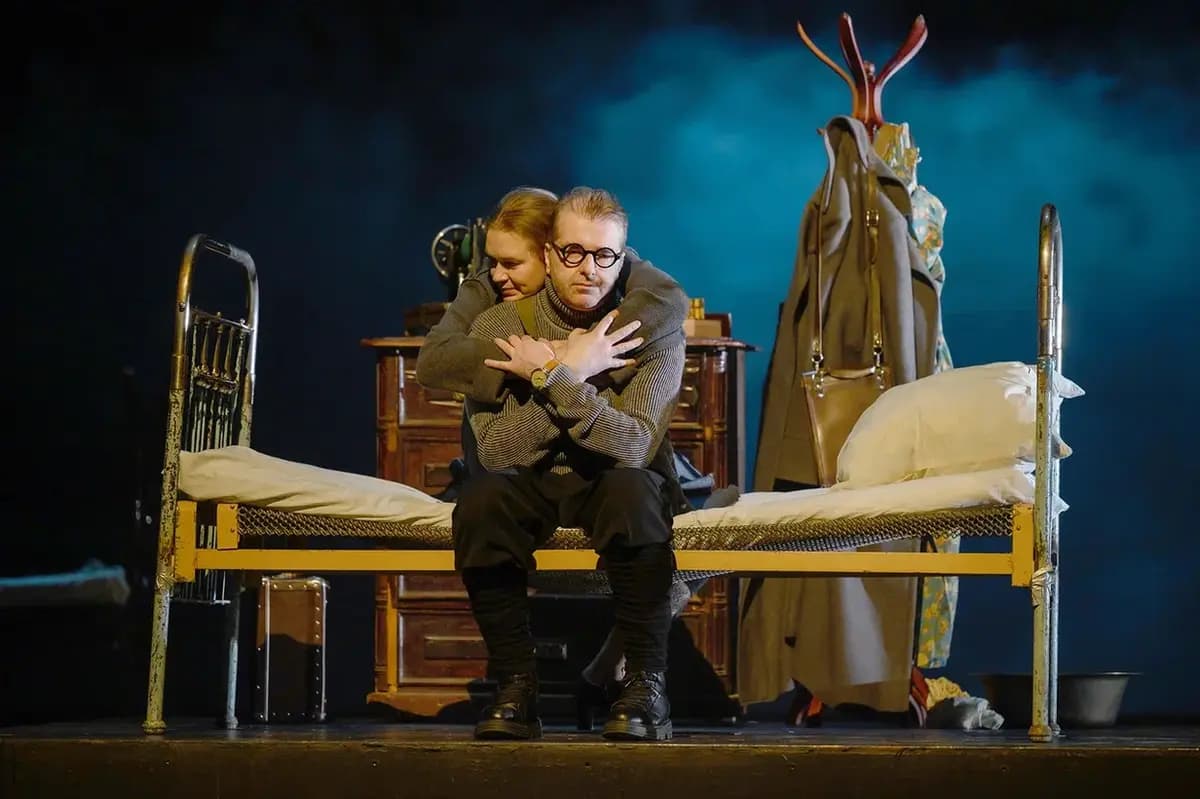 Двадцать дней без войны (МХТ имени А. П. Чехова)