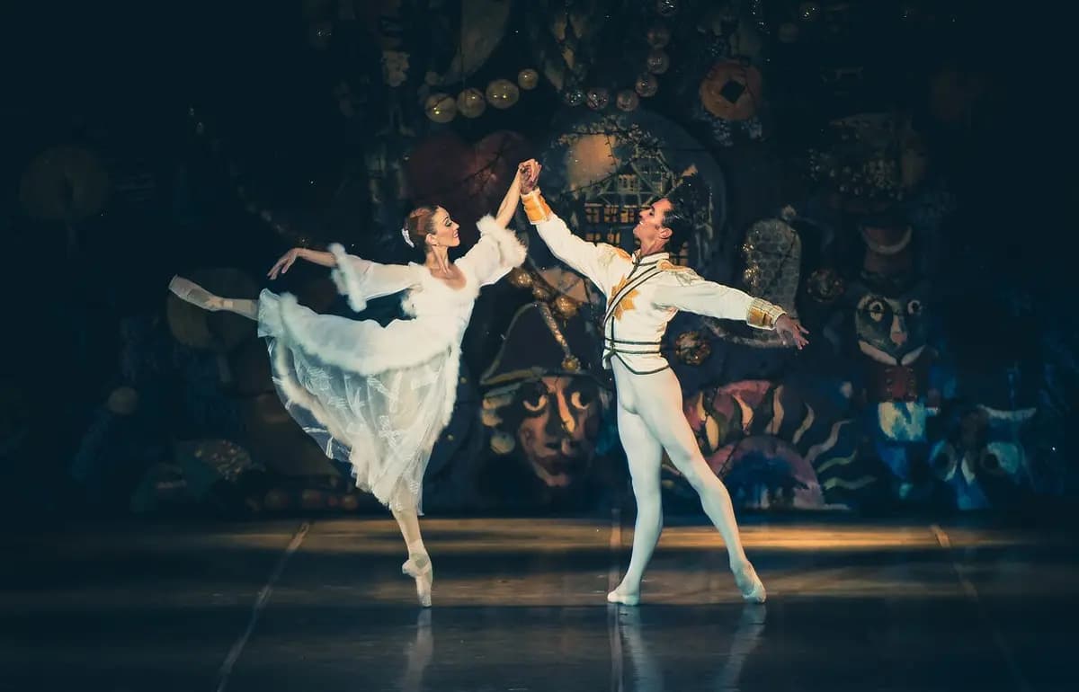 Щелкунчик (Драматический театр им. Кирова)