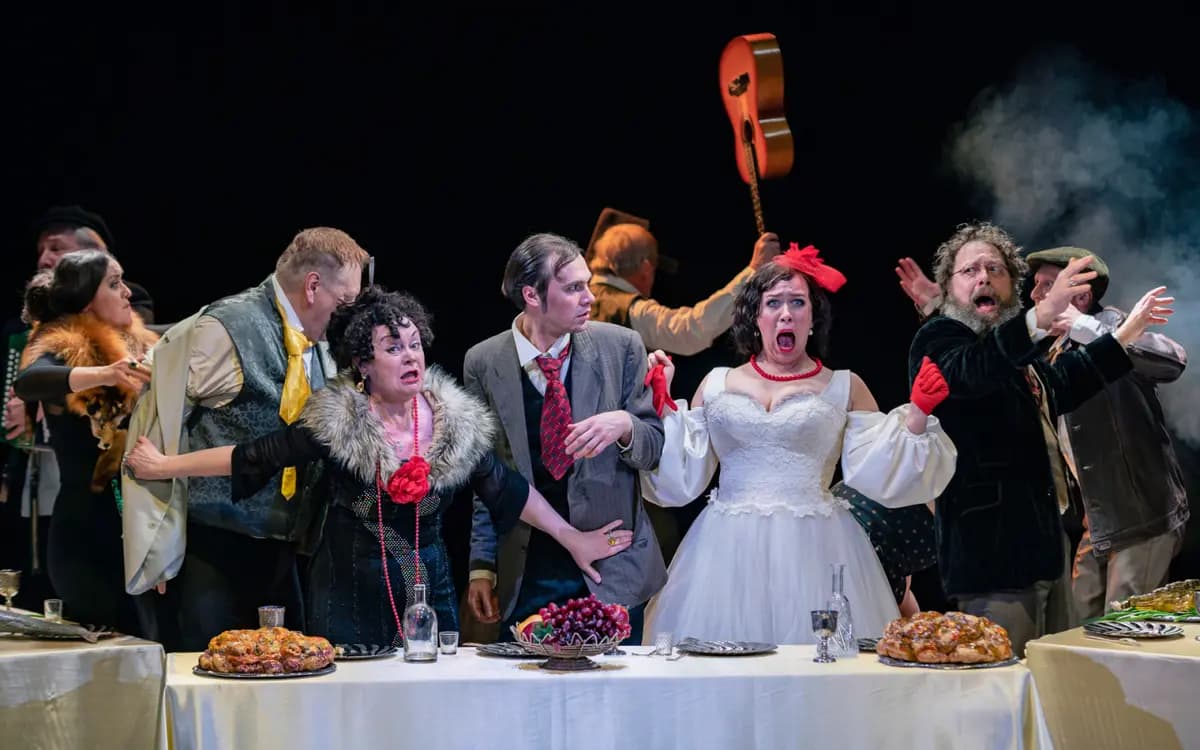 Клоп (Историко-этнографический театр)