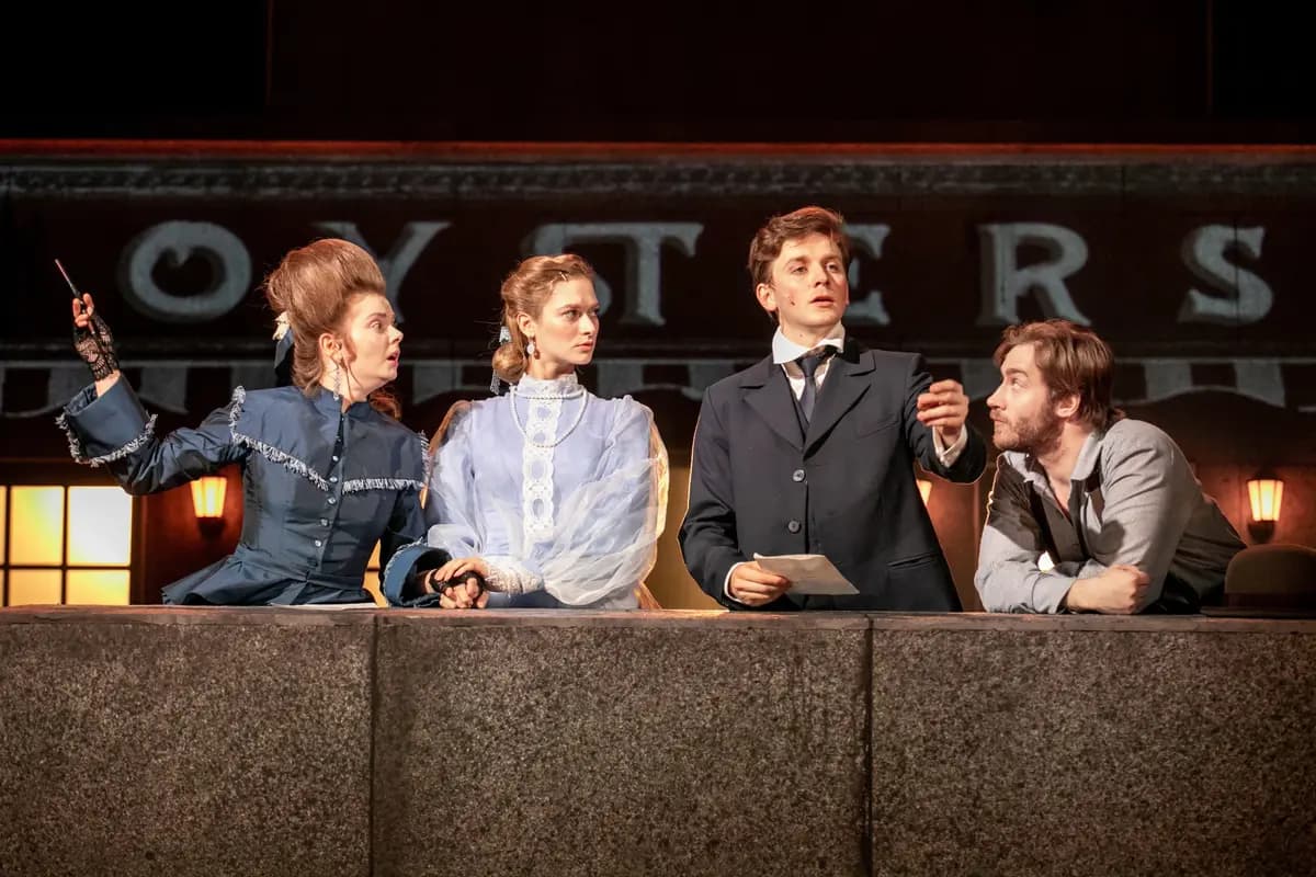 Обыкновенная история (Театр им. Ленсовета)