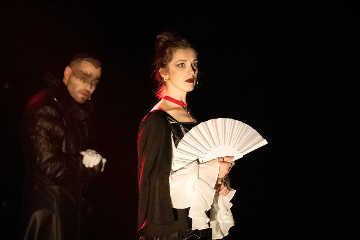 Два благородных дона (Театр драмы им. Горького)