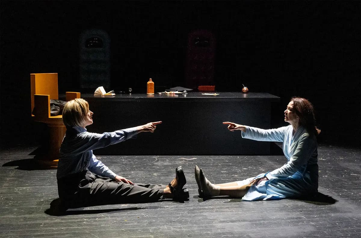 Монолог на двоих (Театр им. Моссовета)