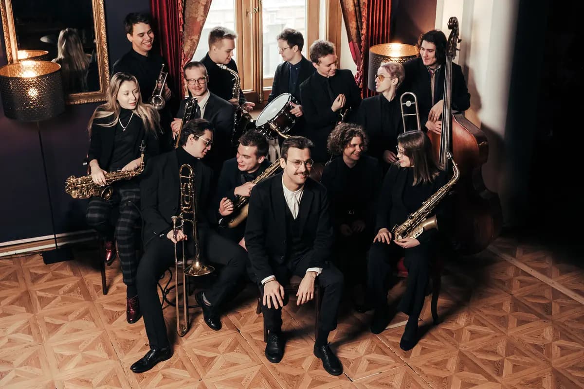 Санкт-Петербургский джазовый оркестр п/у Сергея Богданова (Джаз-клуб Игоря Бутмана)