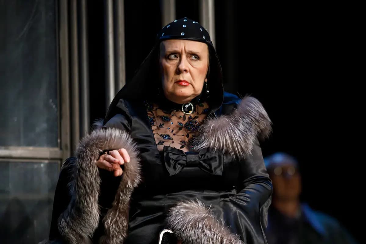 Глумов (Театр им. Качалова)