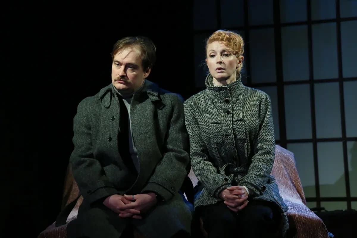 Парафраз – шведская семья (У Никитских ворот)