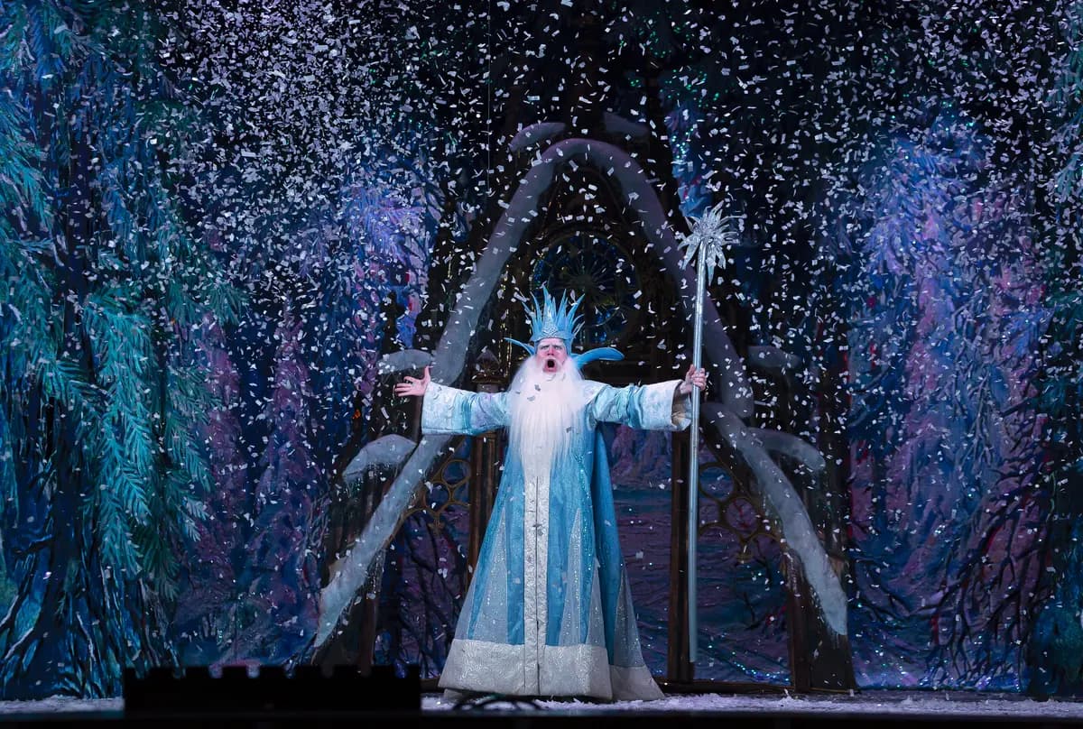 Двенадцать месяцев (ДК «Подмосковье» (Красногорск))