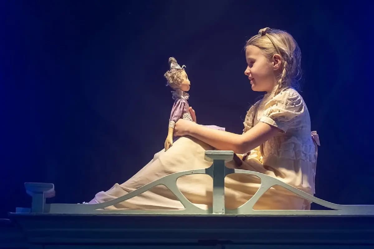 В детской (Детский музыкальный театр юного актёра)