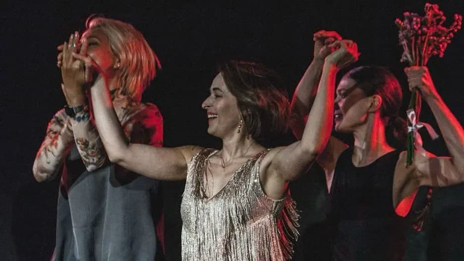 Я остаюсь (Театр.doc Industrial)