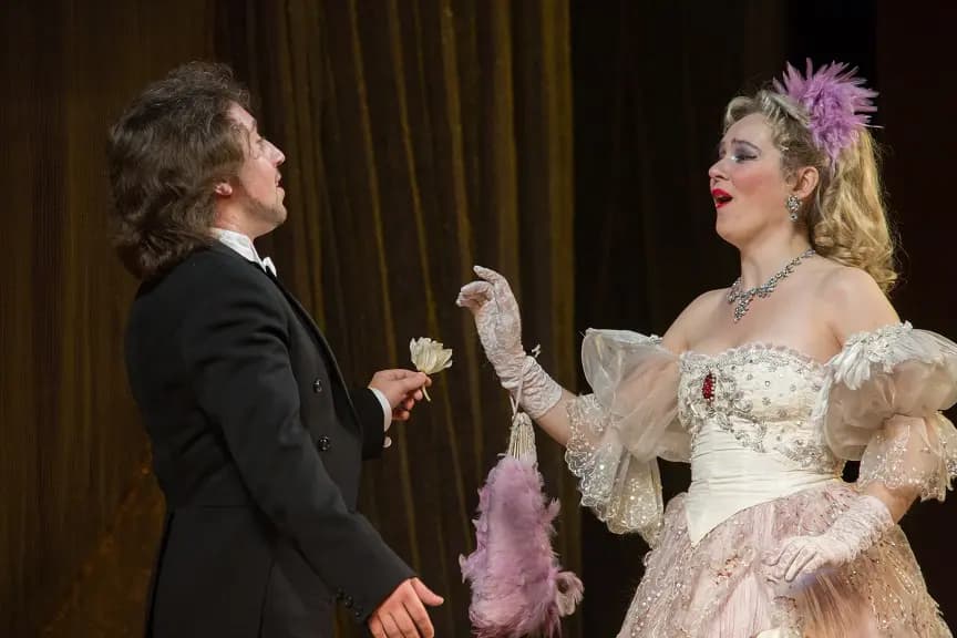 Травиата (Театр оперы и балета им. Глинки)